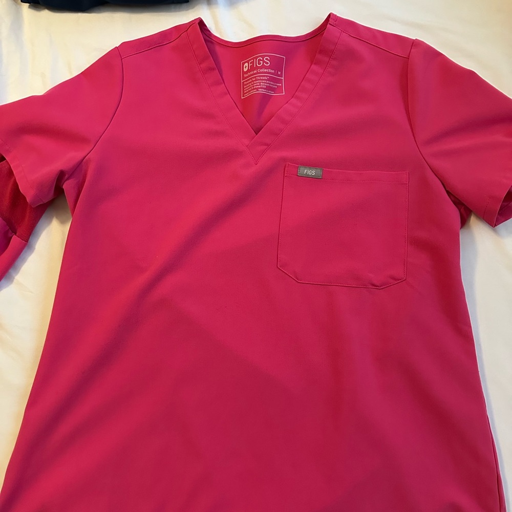 Women’s figs, hot pink